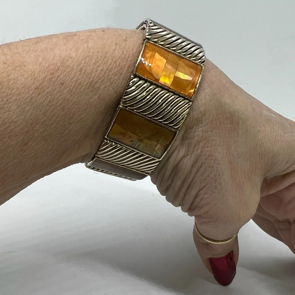 Vintage Crackled Mother of Pearl Shell Mosaic Resin Tiled Stretch Bracelet
